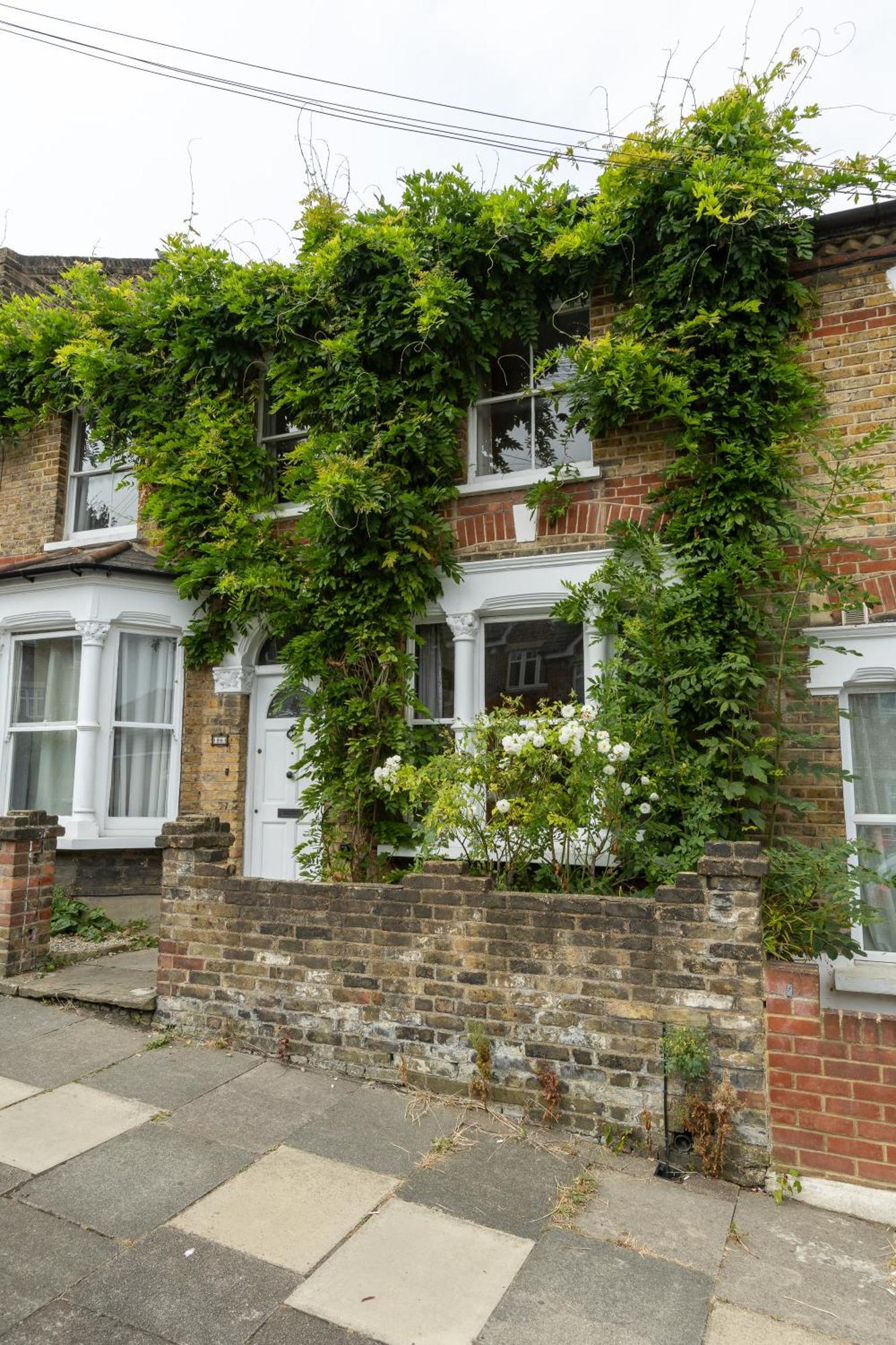 Traditional English 4 Bedroom Home In Greenwich Plumstead  Exteriér fotografie